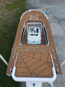 LAMdeck Spyder Boat